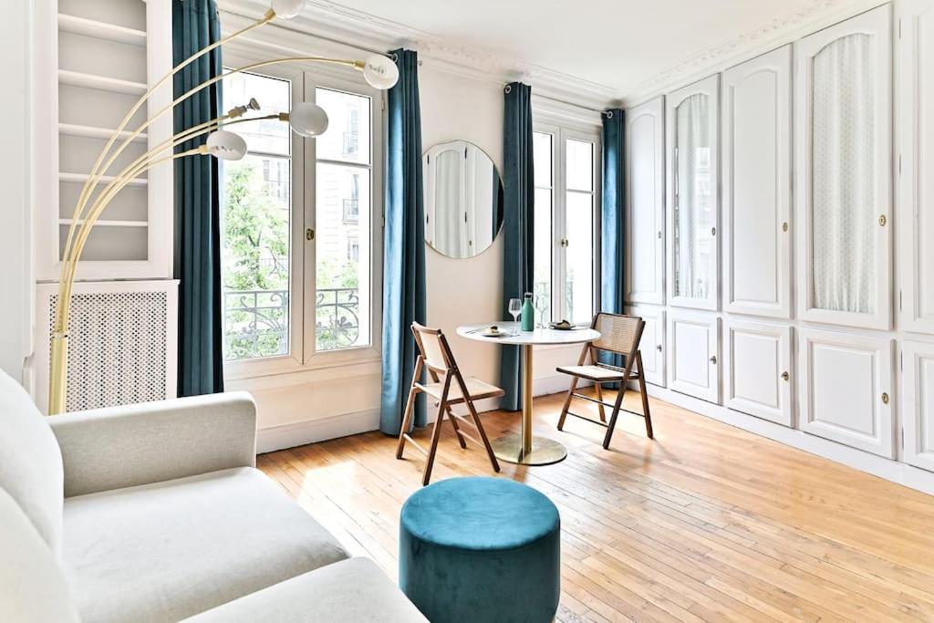 Appartement Haussmannien Lumineux Et Central- II Paris Bagian luar foto